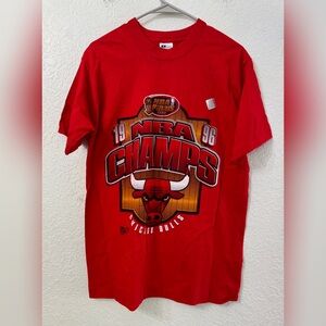 NWOT - Vintage 90's Chicago Bulls 1996 NBA Finals - M